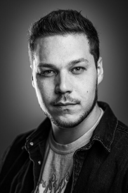 Portrait Benedikt Hauer schwarzweiß