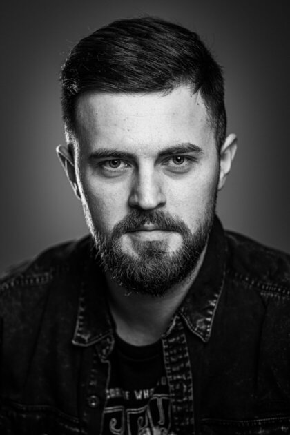 Portrait Julian Dultinger schwarzweiß